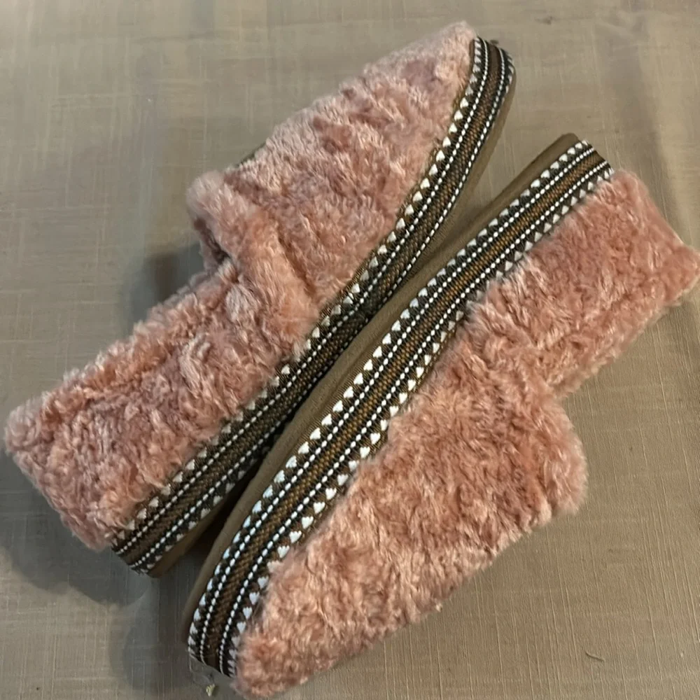 Women's Ariat slippers - Picture 6 of 8